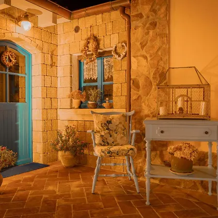 Maison Noisette Ottava